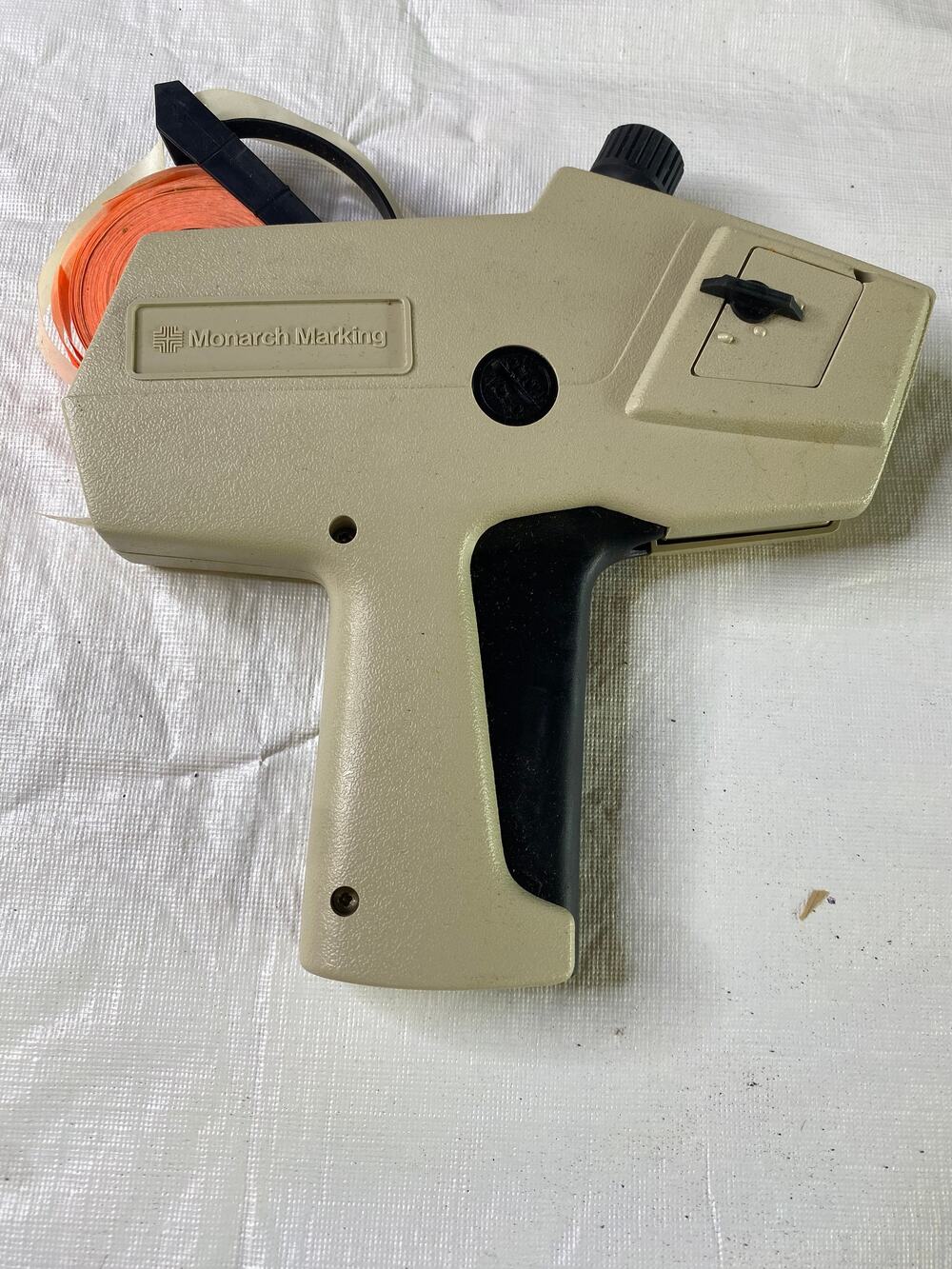 Monarch Marking 1115 Tan Labeler Price Gun – POS Retail Tagging Tool